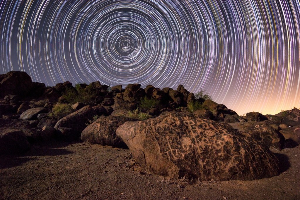 star-trails-petroglyphs