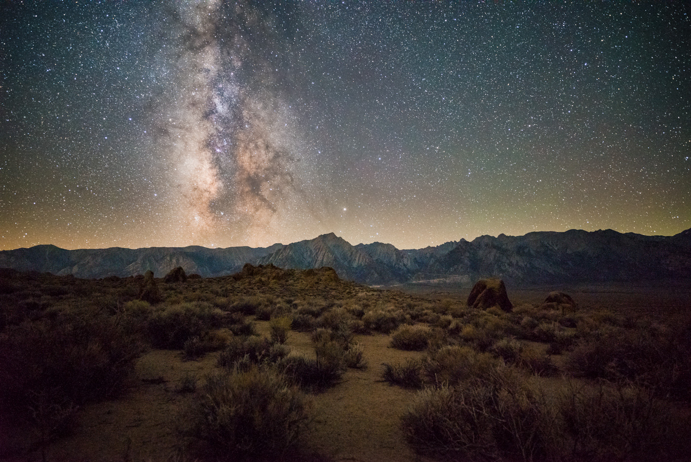 Eastern Sierras from Alabama Hills. Sony a7S. Zeiss Batis 18mm f/2.8, 15s, f/2.8, ISO 12800