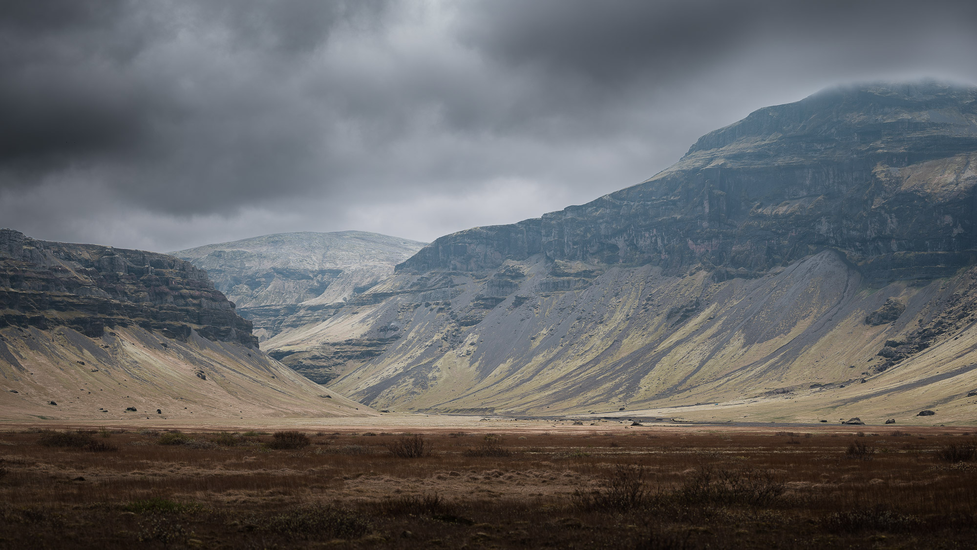 Along Þjóðvegur. 8 frame panorama, 50 megapixels, Sigma 105mm f/1.4 @ f/4, 1/400th, ISO 100